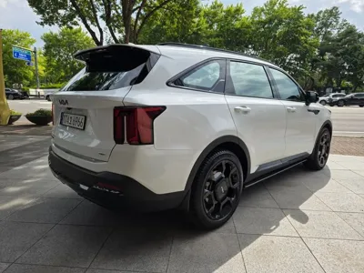 Kia Sorento 2024, 32000 км, за 12182.72 USD