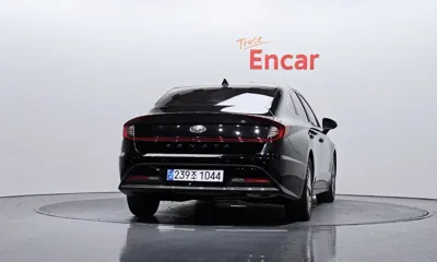 Hyundai Sonata 2021, 54072 км, за 12450.32 USD