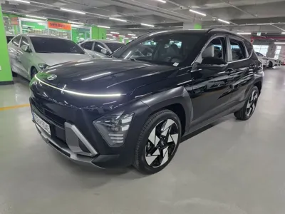 Hyundai Kona 2023, 29731 км, за 12800.32 USD