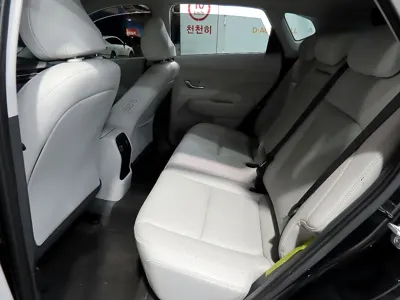 Hyundai Kona 2023, 29731 км, за 12800.32 USD - фото 8