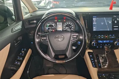 Toyota Alphard 2020, 120399 км, за 74425 USD - фото 13