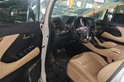 Toyota Alphard 2020, 120399 км, за 74425 USD - фото 18
