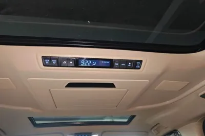 Toyota Alphard 2020, 120399 км, за 74425 USD - фото 21