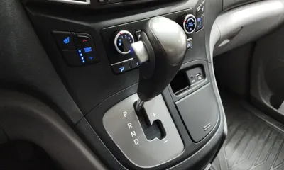 Hyundai Starex 2019, 114811 км, за 7794.32 USD - фото 9