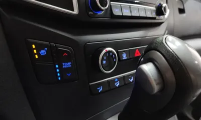 Hyundai Starex 2019, 114811 км, за 7794.32 USD - фото 19