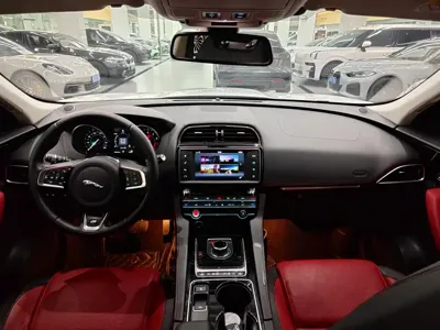 Jaguar F-Pace 2017, 100000 км, за 13231.36 USD - фото 7