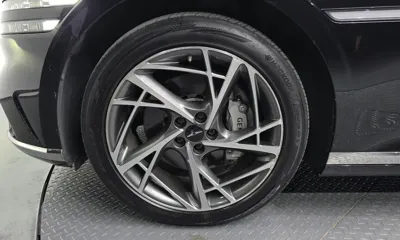 Genesis G90 2022, 91639 км, за 42931.62 USD
