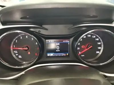 Chevrolet Trax 2020, 42100 км, за 6374.55 USD - фото 8