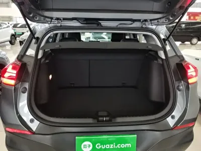 Chevrolet Trax 2020, 42100 км, за 6374.55 USD - фото 15