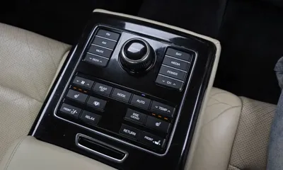 Hyundai Equus 2014, 196408 км, за 4955.4 USD - фото 17