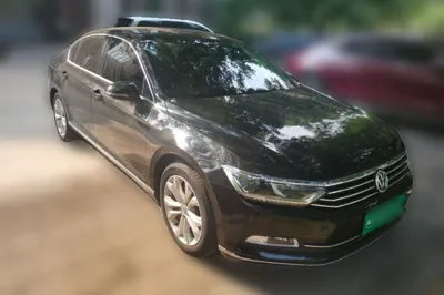 Volkswagen Magotan 2018, 87400 км, за 12869 USD