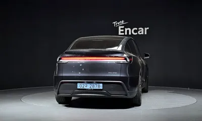 Tesla Model Y 2025, 21260 км, за 40785.33 USD