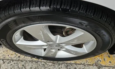 Hyundai Avante 2012, 126695 км, за 2145.22 USD