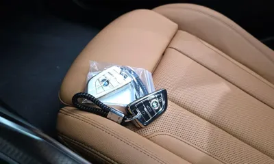 BMW 3-Series 2023, 51175 км, за 28876.2 USD - фото 28