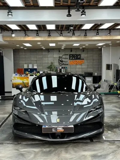 Ferrari SF90 2023, 3100 км, за 338762.39 USD