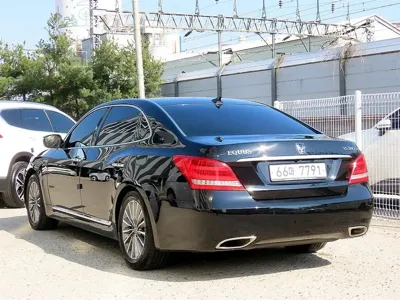 Hyundai Equus 2015, 138331 км, за 4299.68 USD