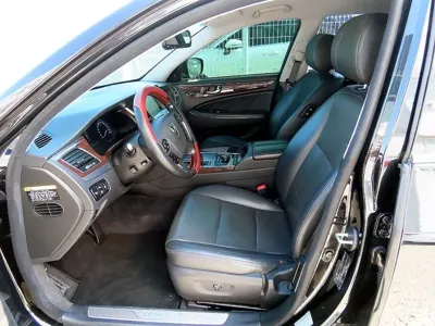 Hyundai Equus 2015, 138331 км, за 4299.68 USD