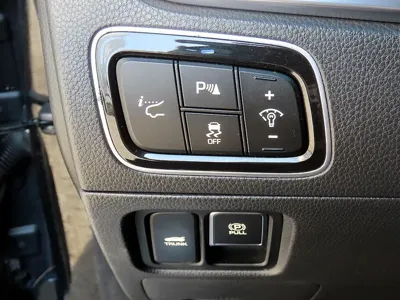 Hyundai Equus 2015, 138331 км, за 4293.52 USD - фото 12
