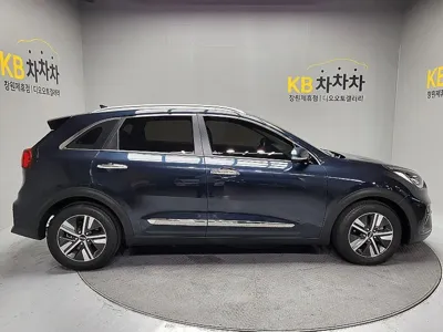 Kia Niro 2020, 38002 км, за 14113.17 USD