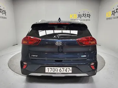 Kia Niro 2020, 38002 км, за 14113.17 USD