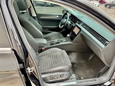 Volkswagen Magotan 2022, 39000 км, за 15376.39 USD - фото 9