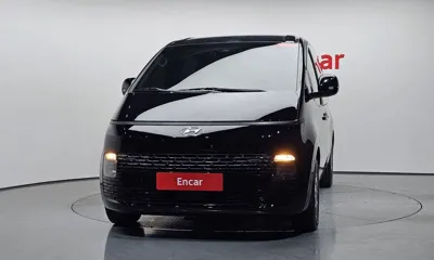 Hyundai Staria 2023, 43408 км, за 16738.87 USD
