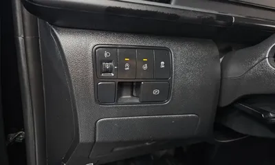 Hyundai Staria 2023, 43408 км, за 16604.8 USD - фото 16