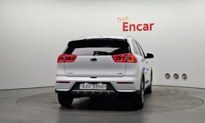 Kia Niro 2018, 83451 км, за 9576.55 USD