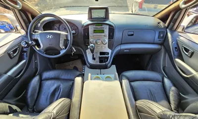 Hyundai Starex 2014, 135318 км, за 5814.34 USD - фото 7