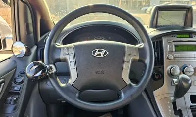 Hyundai Starex 2014, 135318 км, за 5814.34 USD - фото 15