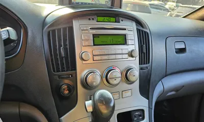Hyundai Starex 2014, 135318 км, за 5814.34 USD - фото 16