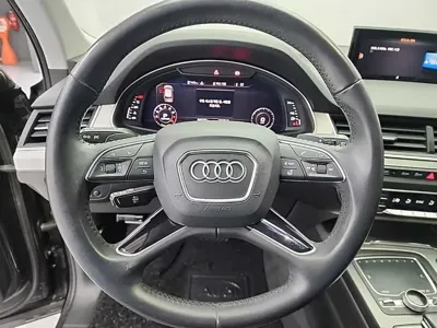 Audi Q7 2019, 84165 км, за 18827.37 USD - фото 12