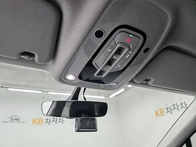 Audi Q7 2019, 84165 км, за 18827.37 USD - фото 17