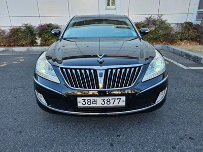 Hyundai Equus 2012, 129205 км, за 3778.5 USD