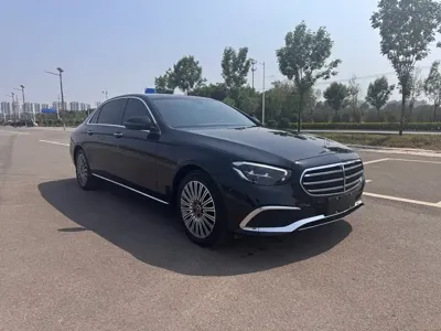 Mercedes-Benz E-Class 2023, 40000 км, за 38926.1 USD
