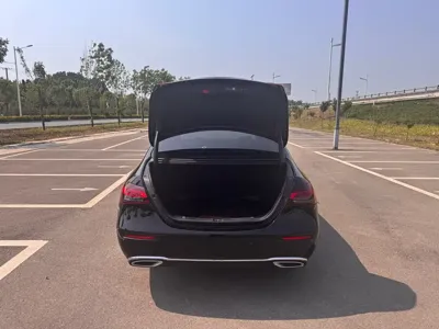Mercedes-Benz E-Class 2023, 40000 км, за 38868.96 USD - фото 20