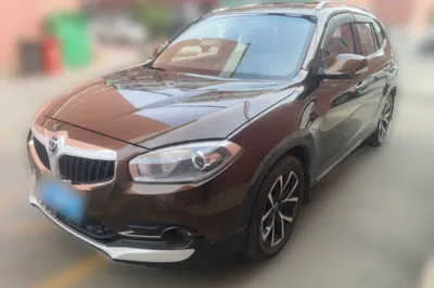 Brilliance V5 · 2016 год