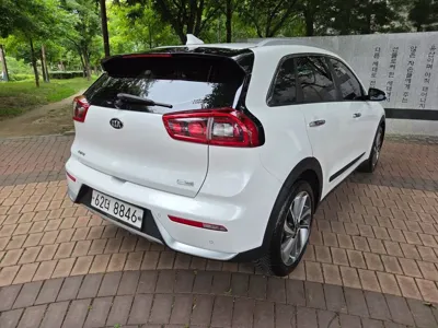 Kia Niro 2018, 51867 км, за 10069.55 USD