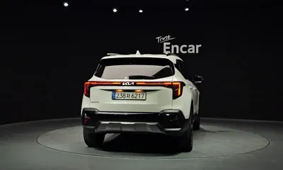 Kia Seltos 2024, 30973 км, за 18175.91 USD
