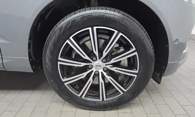 Volvo XC60 2020, 27084 км, за 25768.08 USD