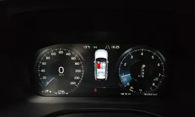 Volvo XC60 2020, 27084 км, за 25600.63 USD - фото 8