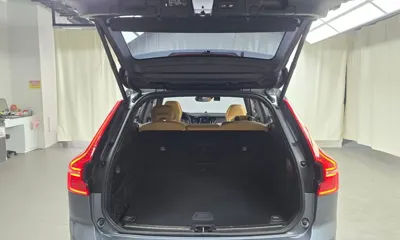Volvo XC60 2020, 27084 км, за 25600.63 USD - фото 20