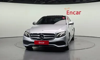 Mercedes-Benz E-Class 2018, 95689 км, за 12164.99 USD