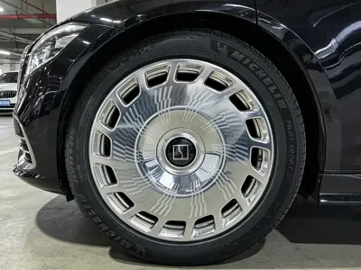 Zeekr 009 2024, 18000 км, за 82456.05 USD