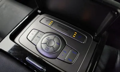 Hyundai Genesis 2012, 127517 км, за 3633.96 USD - фото 19