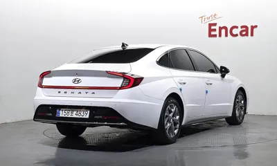 Hyundai Sonata 2022, 95868 км, за 12230.04 USD
