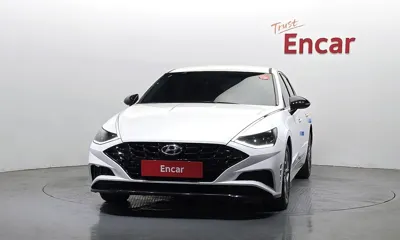 Hyundai Sonata 2022, 95868 км, за 12230.04 USD