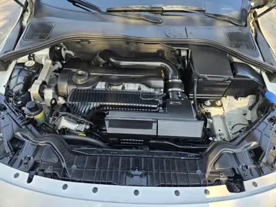 Volvo V60 2016, 113000 км, за 9124.33 USD - фото 10