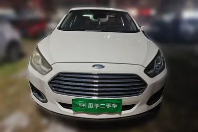 Ford Escort 2017, 38600 км, за 5038 USD - фото 2