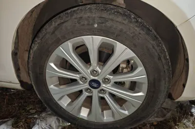 Ford Escort 2017, 38600 км, за 5038 USD - фото 8